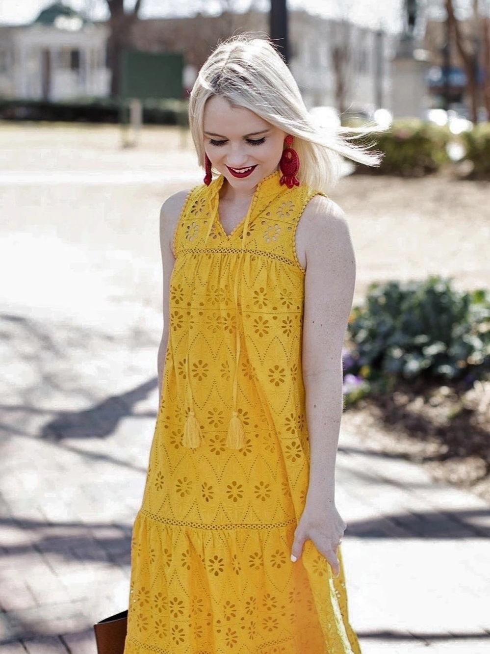 Kate Spade New York Eyelet Floral Maxi Dress Yellow XL Like New